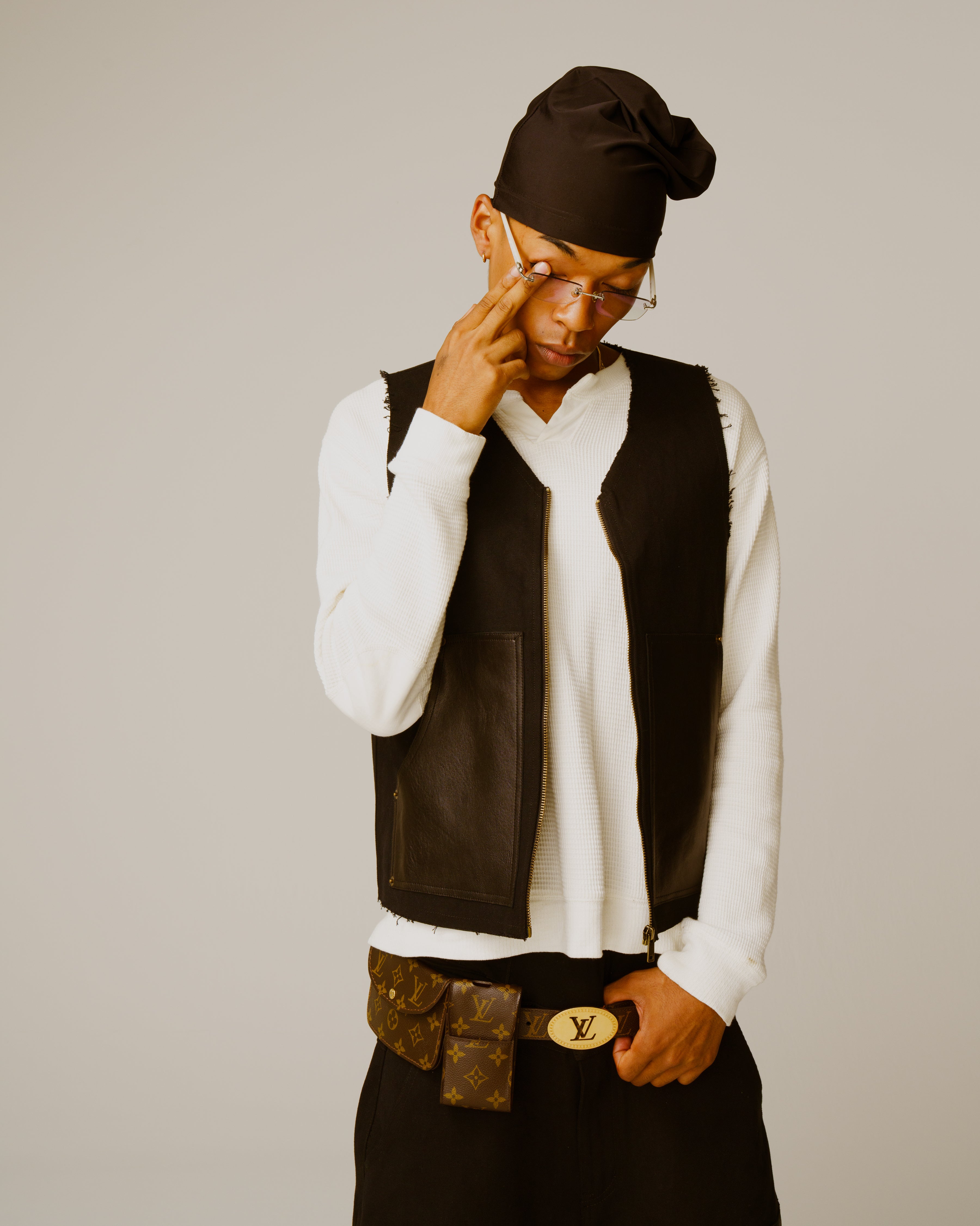 LONER LN PLUSH ZIP HOODIE io着用 vallad LONER LN PLUSH ZIP HOODIE