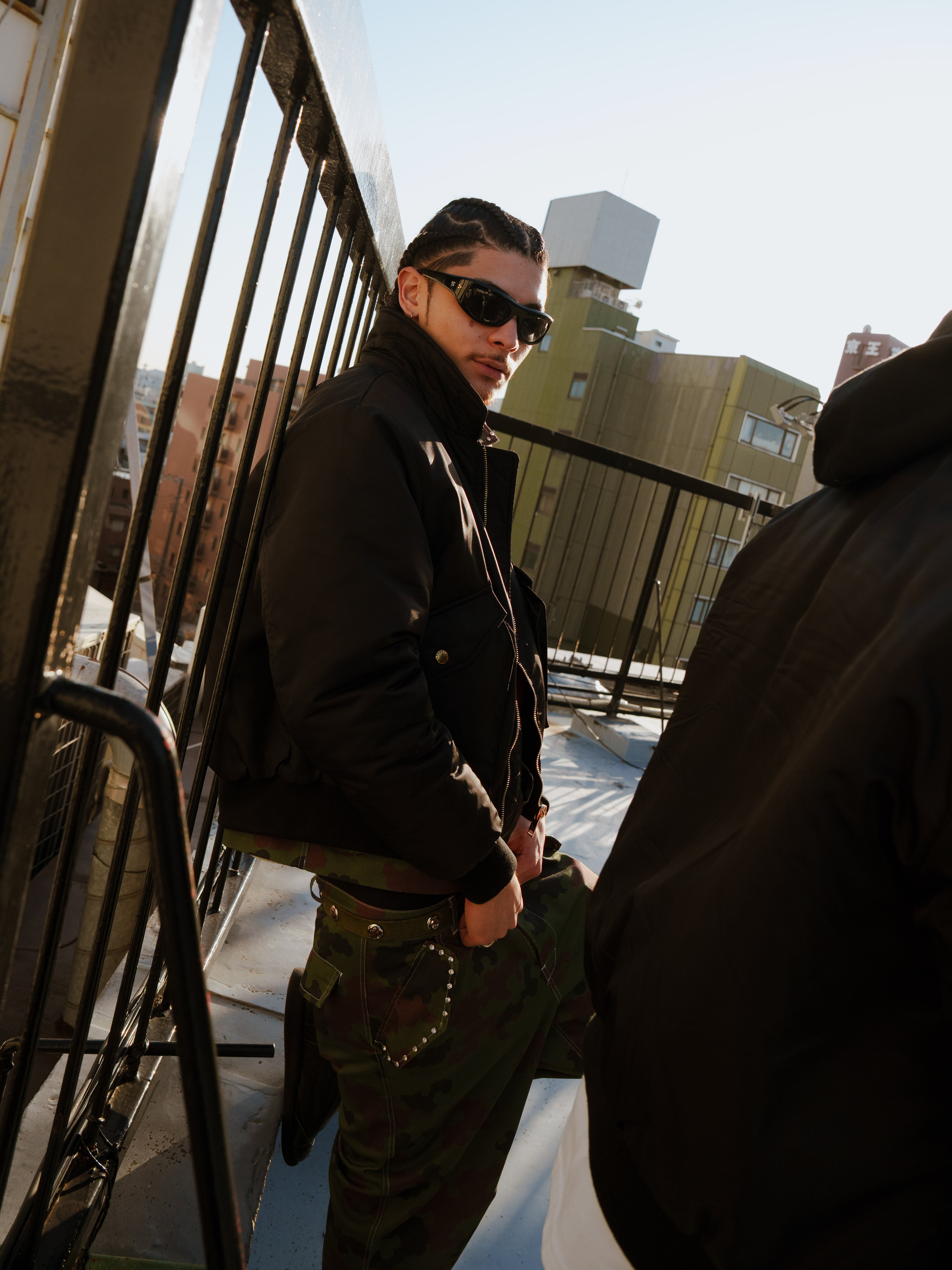 LONER ONLINE STORE LONER ONLINE STORE